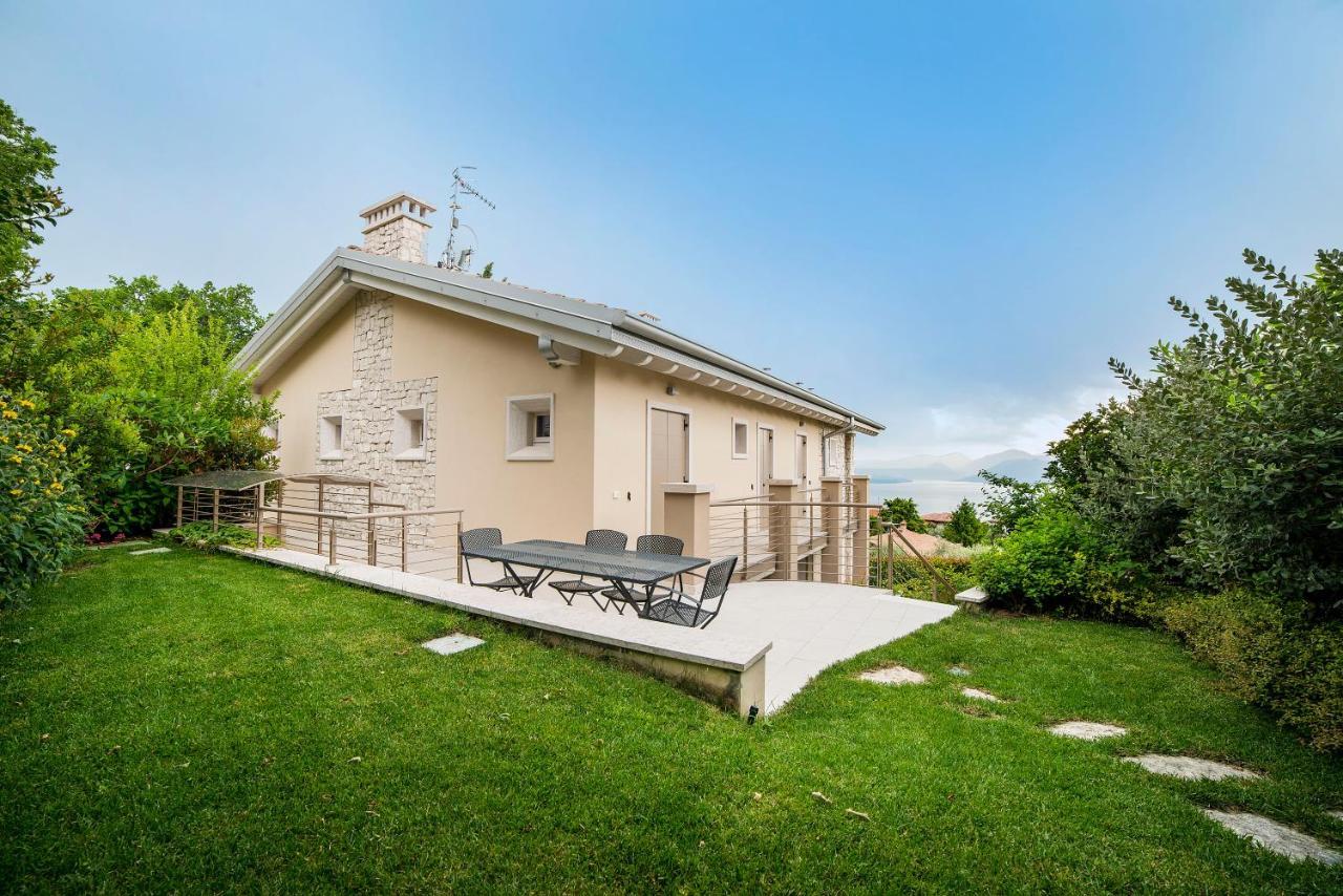 Villa Kiara Torri Del Benaco Exterior photo